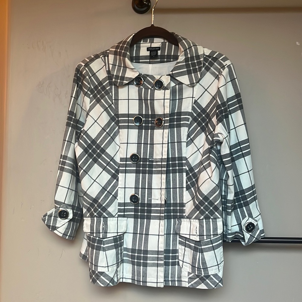 Light weight jacket